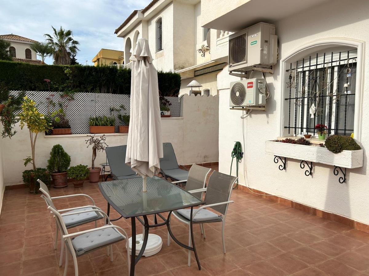 Perfect Family Retreat - La Zenia Beach Dehesa de Campoamor  ภายนอก รูปภาพ
